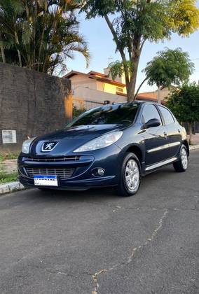 PEUGEOT 207 1.4 XR 8V FLEX 4P MANUAL